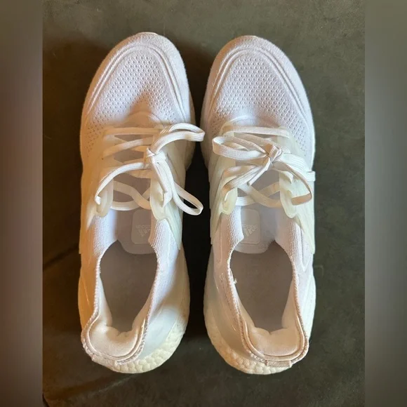 adidas | Shoes | Adidas Ultra Boosts Lightly Worn White Womens Size 9 |  Poshmark